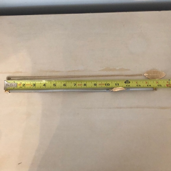 Matching necklace and bracelet set - Picture 5 of 5